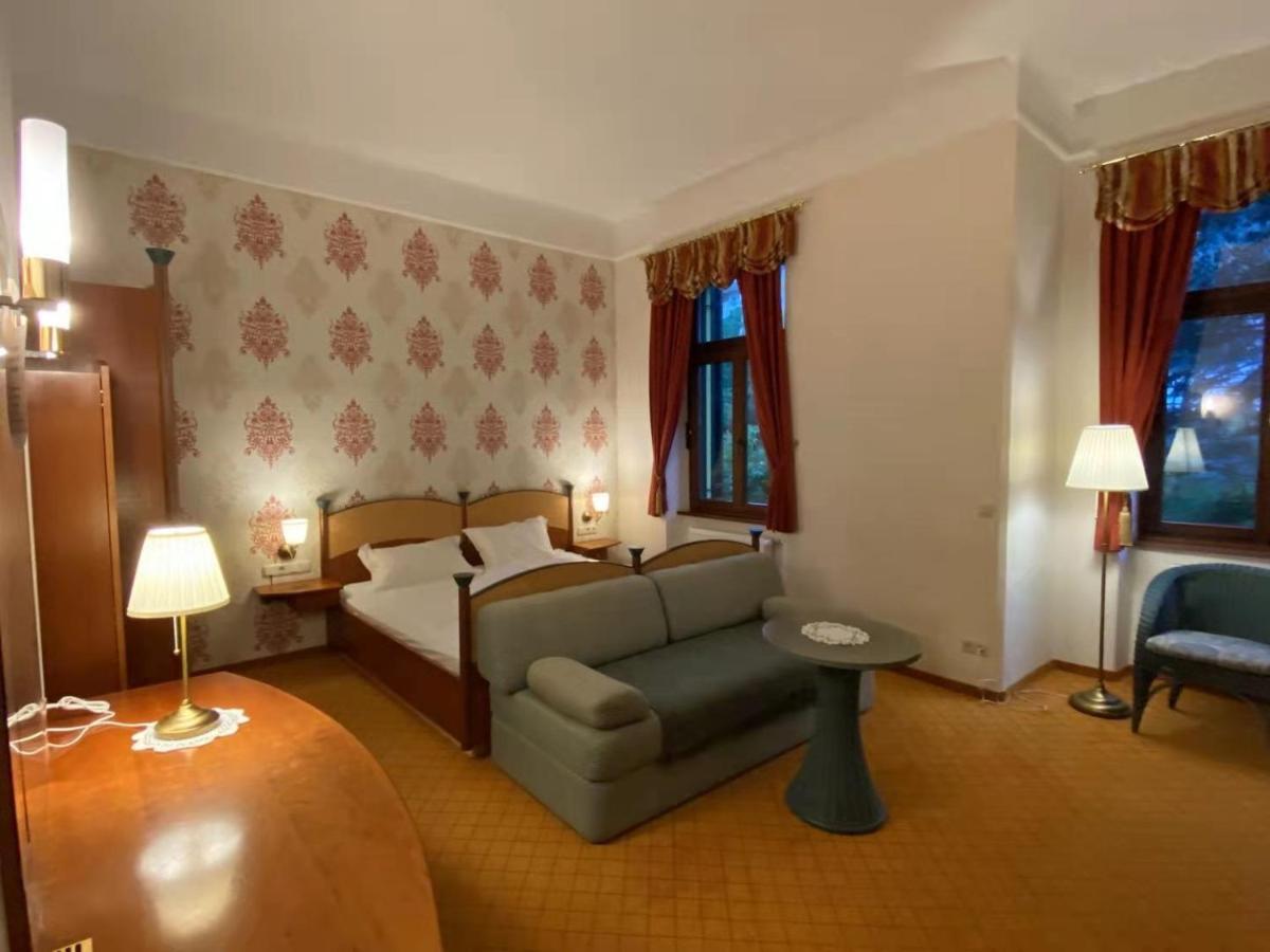 Hotel Kaiser Franz Josef Millstatt Exteriör bild