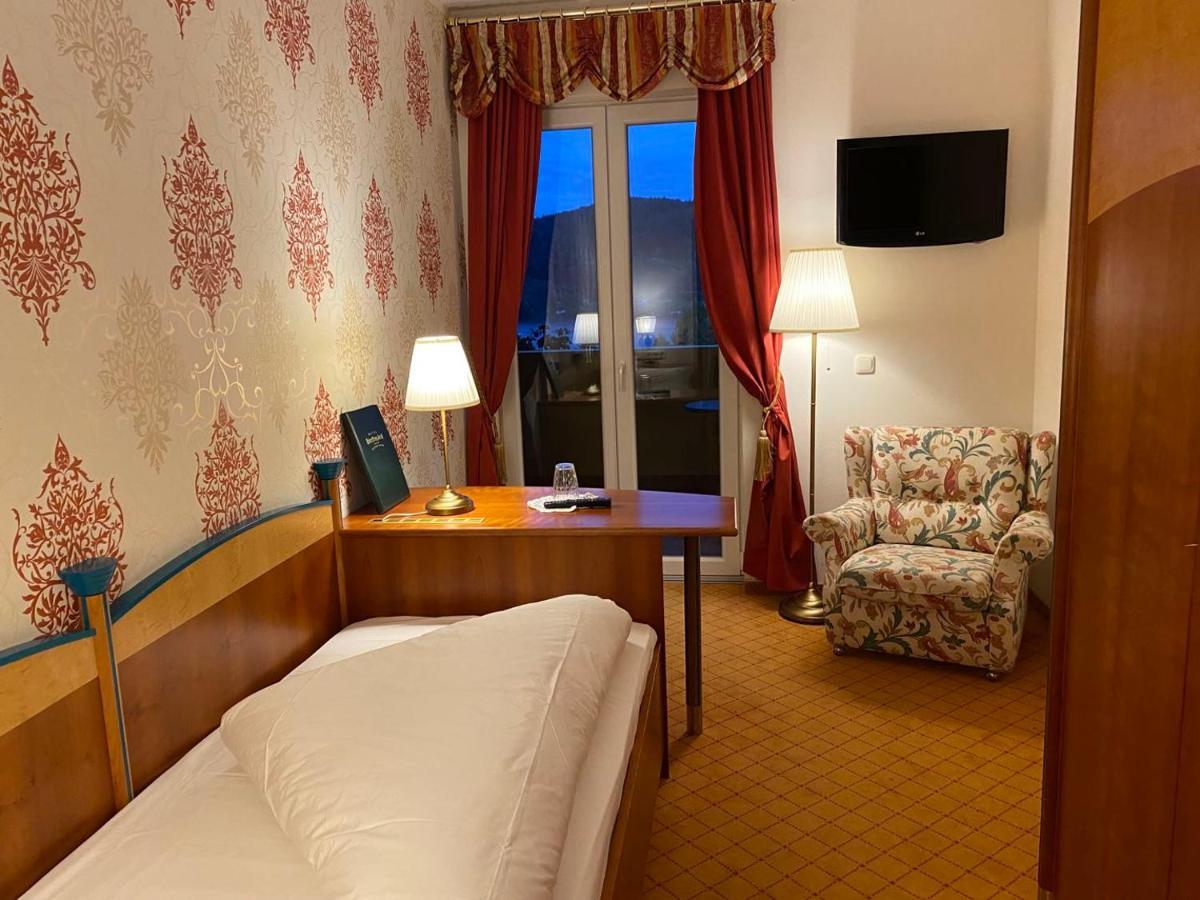 Hotel Kaiser Franz Josef Millstatt Exteriör bild